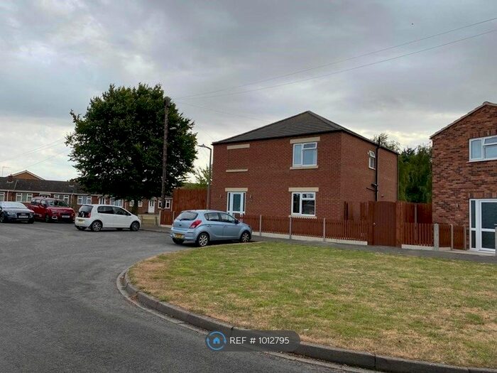 3 Bedroom Detached House To Rent In Stennett Avenue, Spalding, PE11