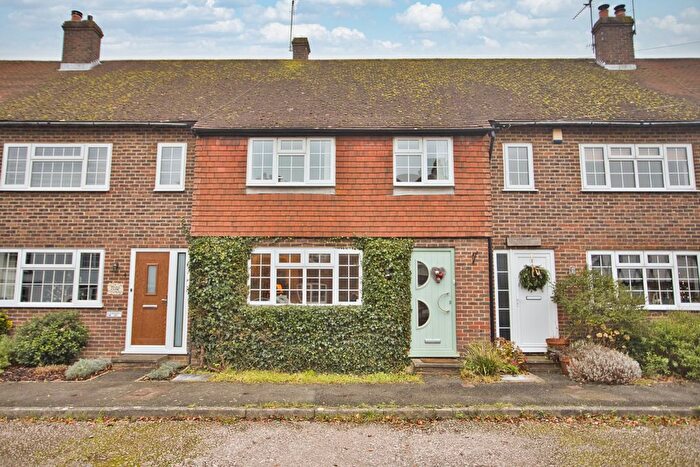 3 Bedroom Terraced House For Sale In The Street, Folkestone, CT18