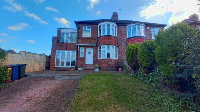 4 Bedroom Semi-Detached House To Rent In Warenford Place, Fenham, Newcastle Upon Tyne, NE5