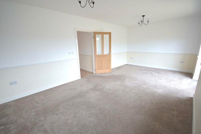 2 Bedroom Semi-Detached Bungalow For Sale In No Chain - Bridge Road, Desborough, Kettering, NN14