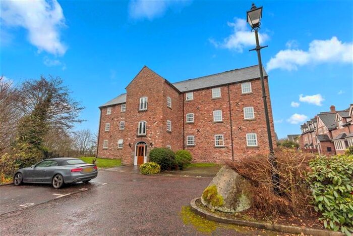 2 Bedroom Flat For Sale In Old Mill Close, Lymm, WA13
