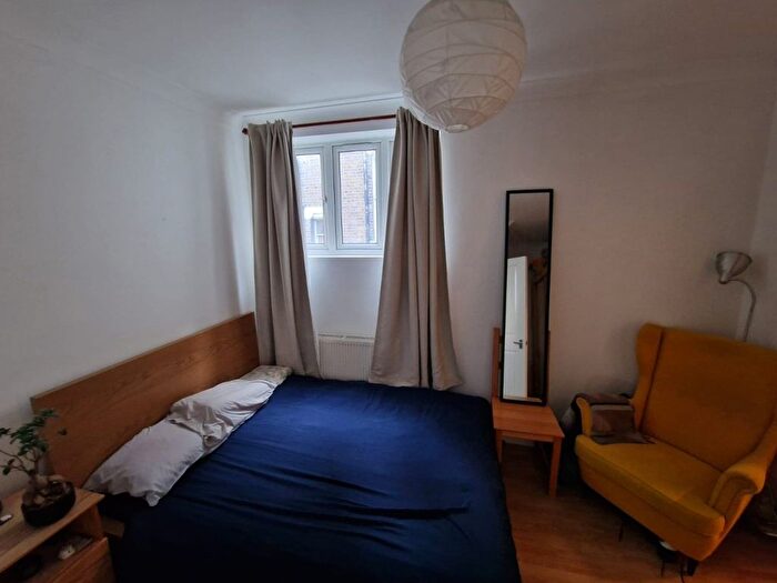 1 Bedroom Flat To Rent In Stoke Newington High Street, Stoke Newington, N16