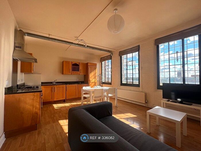 2 Bedroom Flat To Rent In Brook Street, Derby, DE1