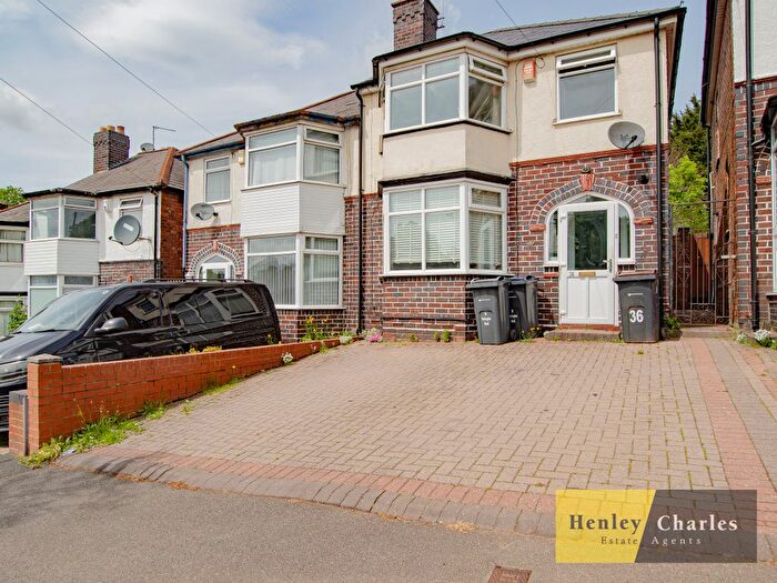 3 Bedroom Semi-Detached House To Rent In Farrington Road, Erdington, Birmingham, B23