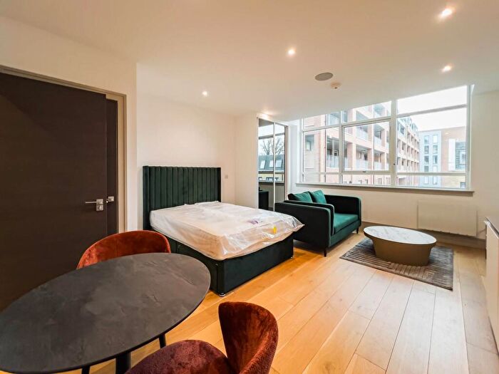 Studio To Rent In Zenith House, Lawrence Road, Tottenham, London, N15