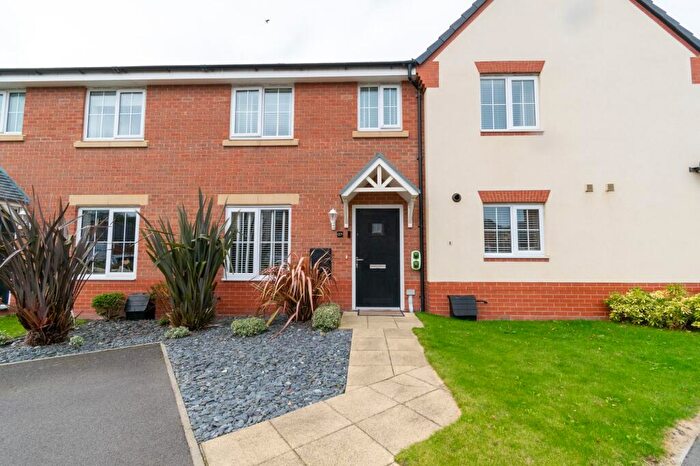 3 Bedroom Terraced House For Sale In High Grove Park, Burscough, L40