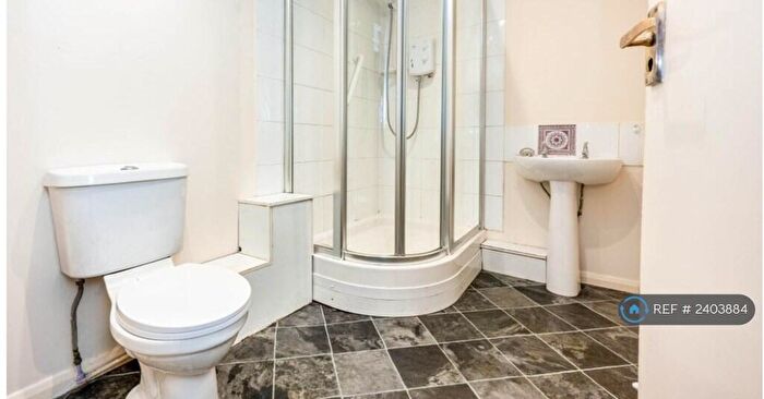 3 Bedroom Bungalow To Rent In Jonathans, Coffee Hall, Milton Keynes, MK6