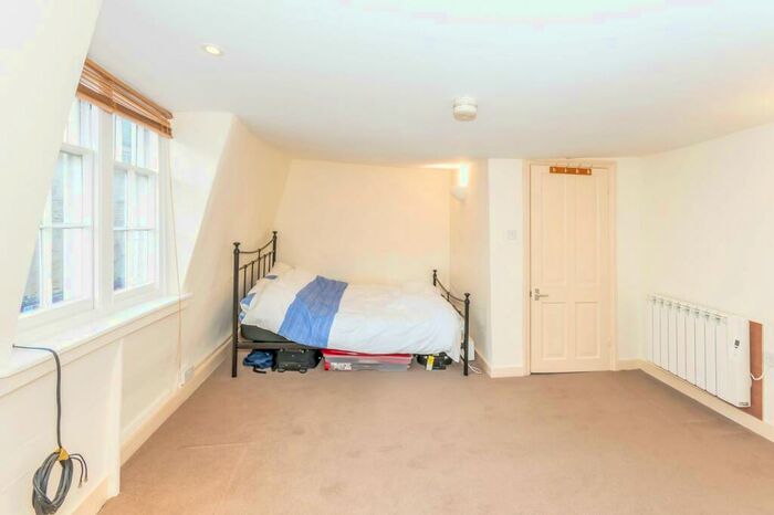 2 Bedroom Apartment To Rent In Ironmonger Street, Stamford, PE9
