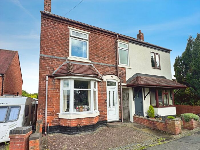 3 Bedroom Semi Detached House For Sale In Woodcross Street, Bilston, WV14