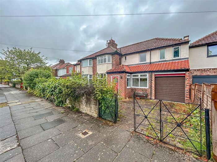 4 Bedroom Property To Rent In Briarwood Avenue, Gosforth, Newcastle Upon Tyne, NE3
