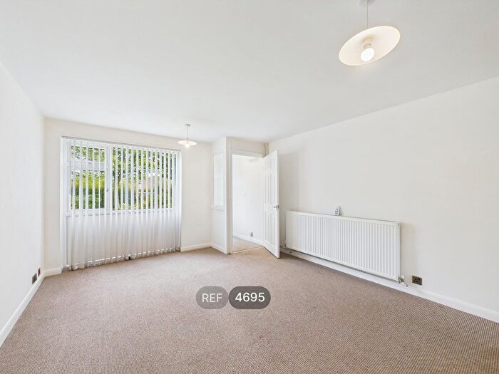 2 Bedroom End Of Terrace House To Rent In , Calderdale Drive, Nottingham, NG10