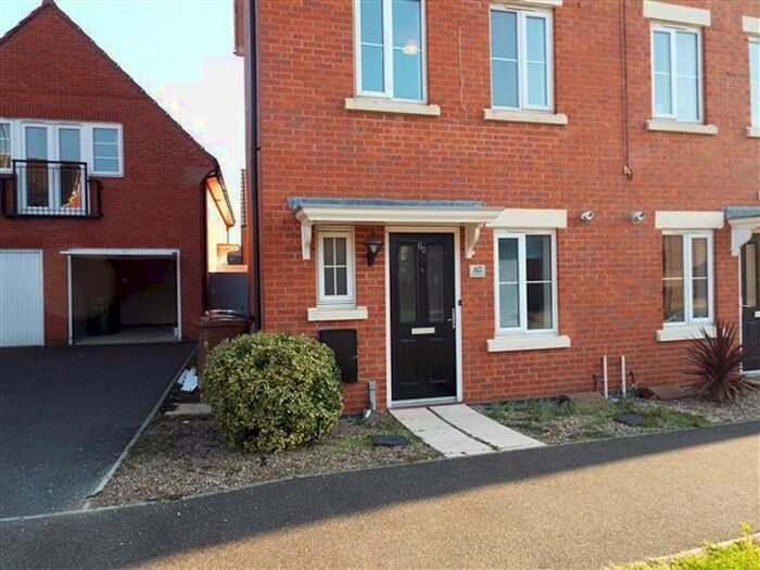 3 Bedroom Town House To Rent In Blackfriars Road, Lincoln, LN2