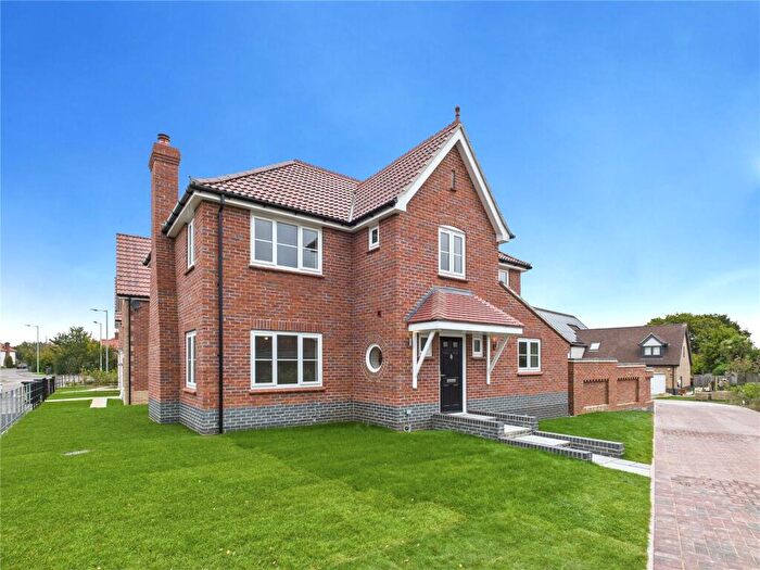 4 Bedroom Detached House For Sale In Bladen Drive, Rushmere St. Andrew, Ipswich, Suffolk, IP4