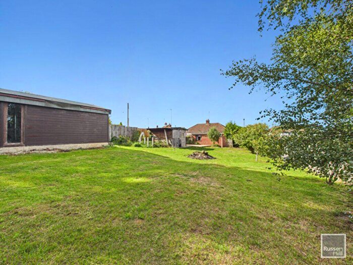 3 Bedroom Semi-Detached Bungalow For Sale In Margaret Road, New Costessey, NR5