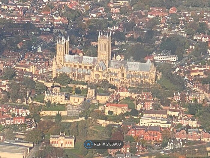 3 Bedroom Terraced House To Rent In St. Hugh Street, Lincoln, LN2
