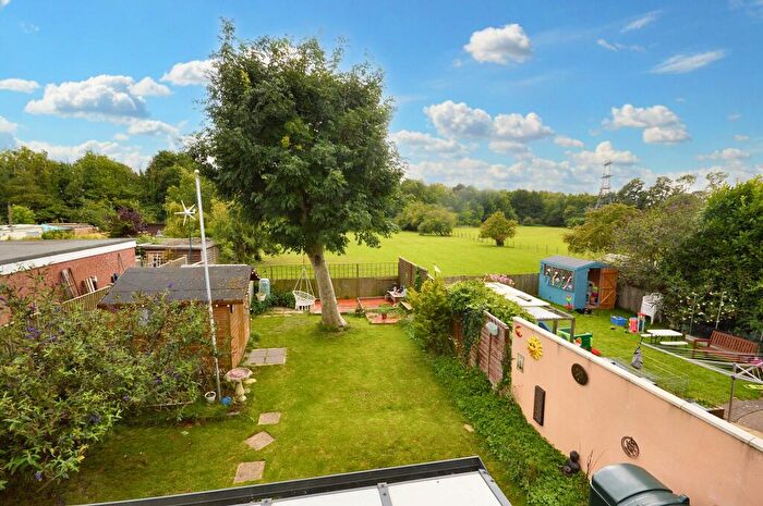 3 Bedroom Link Detached House For Sale In Peene, Folkestone, CT18