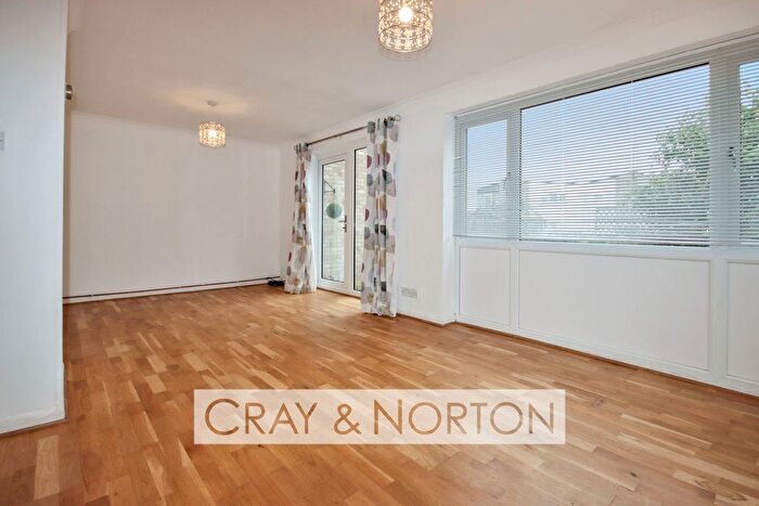 4 Bedroom End Of Terrace House To Rent In Kempton Walk, Croydon, CR0