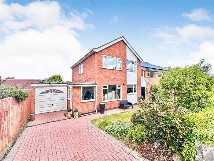 4 Bedroom Detached House For Sale In Church Drive, Keyworth, Nottingham, NG12