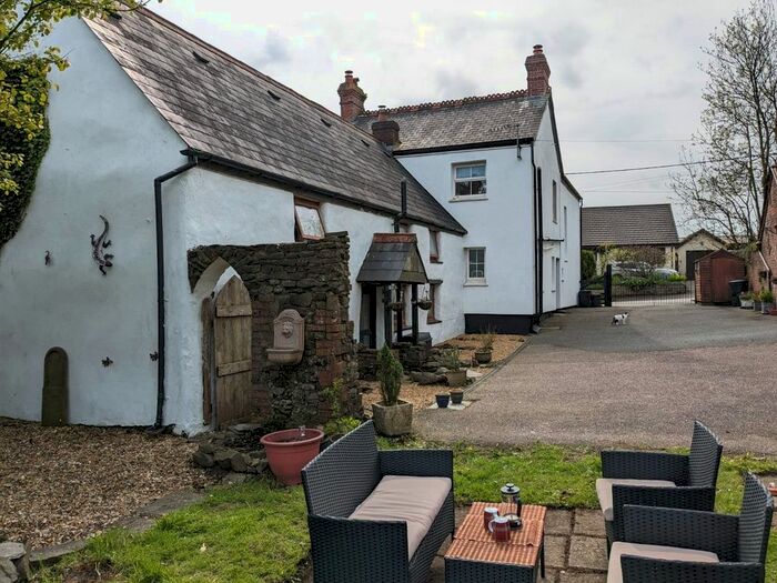 5 Bedroom Detached House For Sale In Sutcombe, Holsworthy, EX22