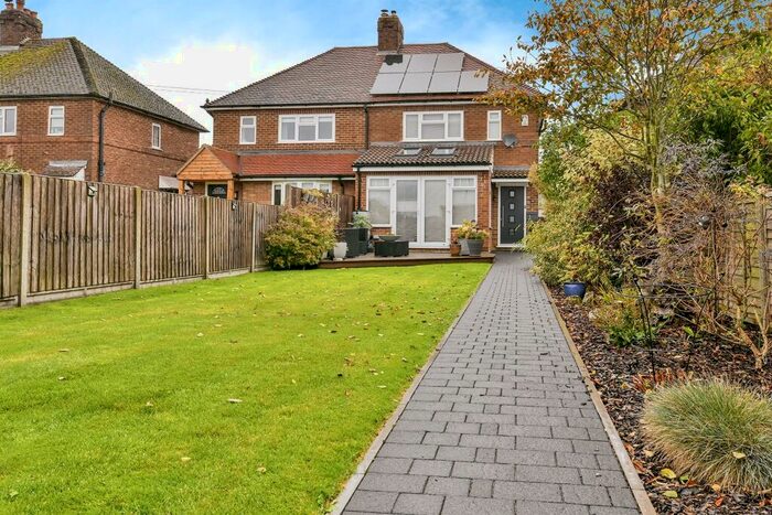 3 Bedroom Semi-Detached House For Sale In Cold Christmas Lane, Thundridge, Ware, SG12