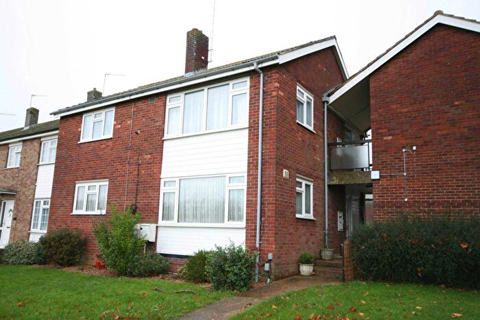 2 Bedroom Maisonette To Rent In Leys Road, Hemel Hempstead, HP3