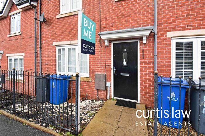 3 Bedroom Terraced House For Sale In Gifford Way, Darwen, BB3