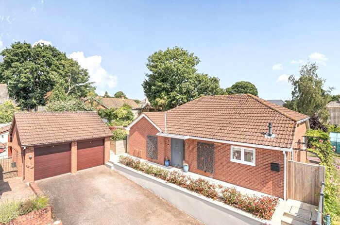 3 Bedroom Detached Bungalow For Sale In Lydia Close, Newton Poppleford, Sidmouth, EX10