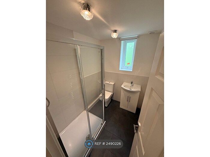 1 Bedroom Flat To Rent In Roby Road, Huyton, Liverpool, L36