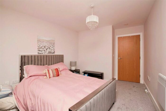 2 Bedroom Flat For Sale In Dovercourt House, Ferry Court, Cardiff, Caerdydd, CF11