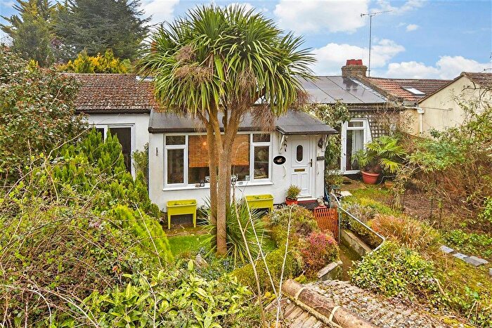 2 Bedroom Semi-detached Bungalow For Sale In Mill Lane, Worth, Deal, Kent, CT14