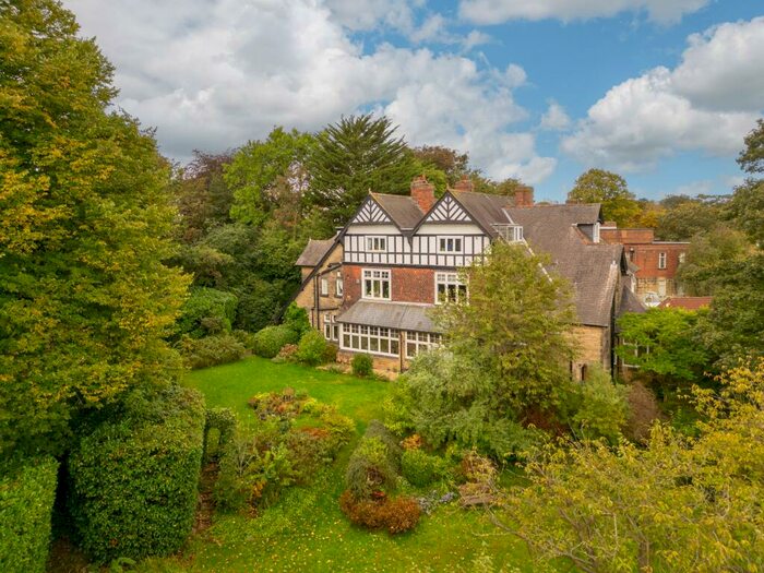 1 Bedroom Flat To Rent In Oakfield, St Mary's Road, Leeds, LS7