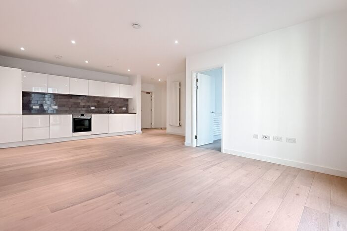 1 Bedroom Flat To Rent In Masthead House, Rope Terrace, London, E16