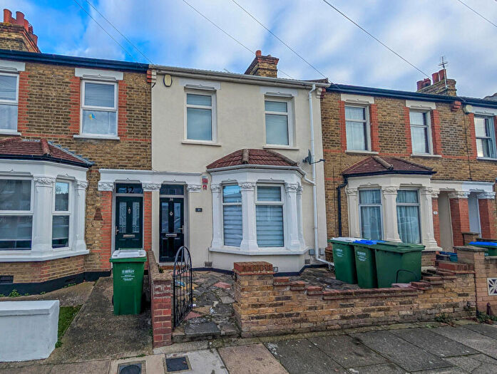 2 Bedroom Terraced House To Rent In Palmeira Road, Bexleyheath, DA7