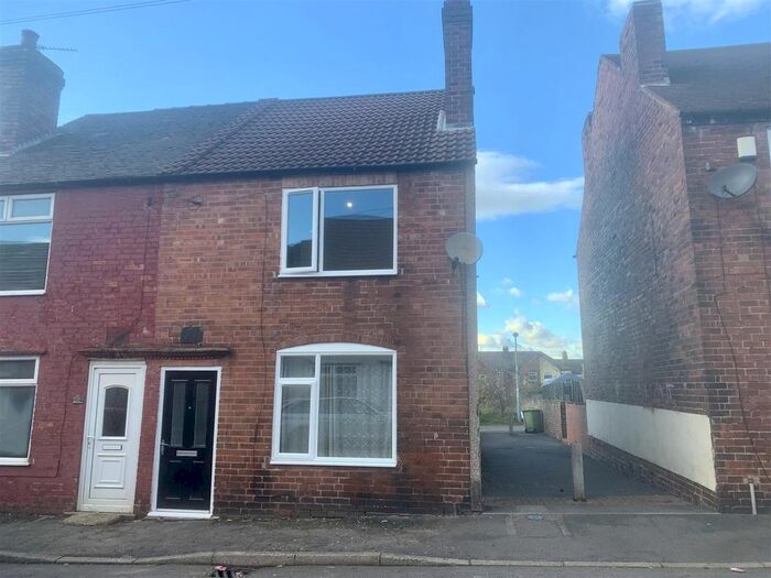 2 Bedroom End Of Terrace House To Rent In Scarsdale Street, Bolsover, Chesterfield, S44