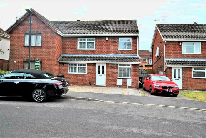 4 Bedroom House To Rent In Doulton Way, Whitchurch, Bristol, BS14