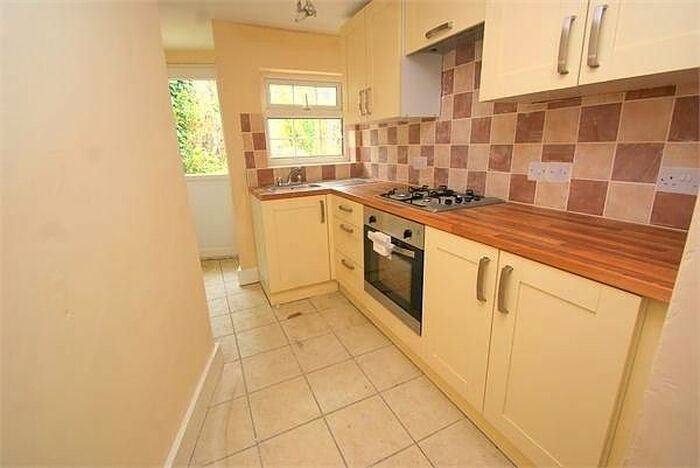 2 Bedroom End Of Terrace House To Rent In Langley Road, Langley, Berkshire, SL3