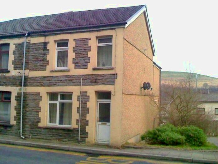 1 Bedroom Flat To Rent In Coed Y Brain Road, Llanbradach, Caerphilly, CF83