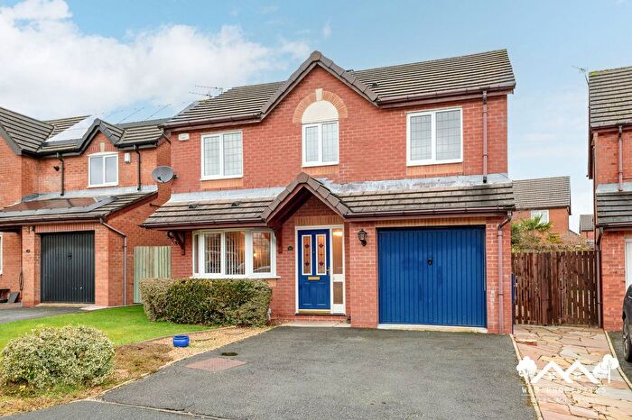 4 Bedroom Detached House For Sale In Martholme Close, Great Harwood, Blackburn, BB6
