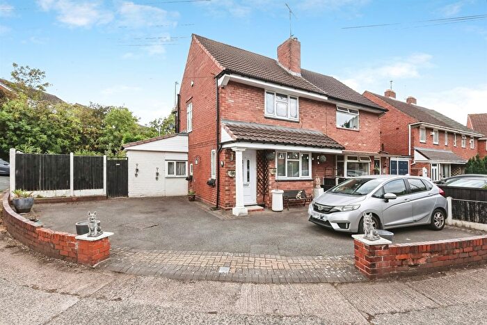 2 Bedroom Semi-Detached House For Sale In Chapel Close, Cradley Heath, B64