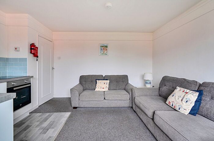 1 Bedroom Flat For Sale In Esplanade Road, Paignton, Devon, TQ4