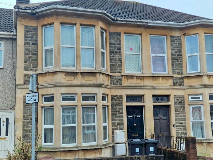 1 Bedroom Flat To Rent In Britannia Road, Kingswood, Bristol, BS15