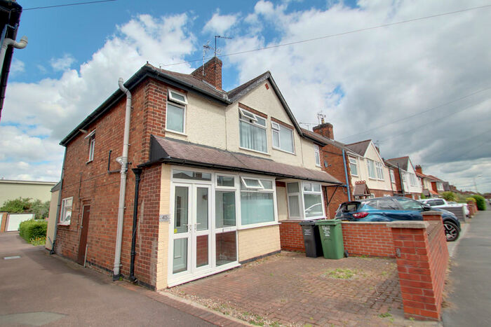 3 Bedroom Semi-Detached House To Rent In Knightthorpe Road, Loughborough, LE11