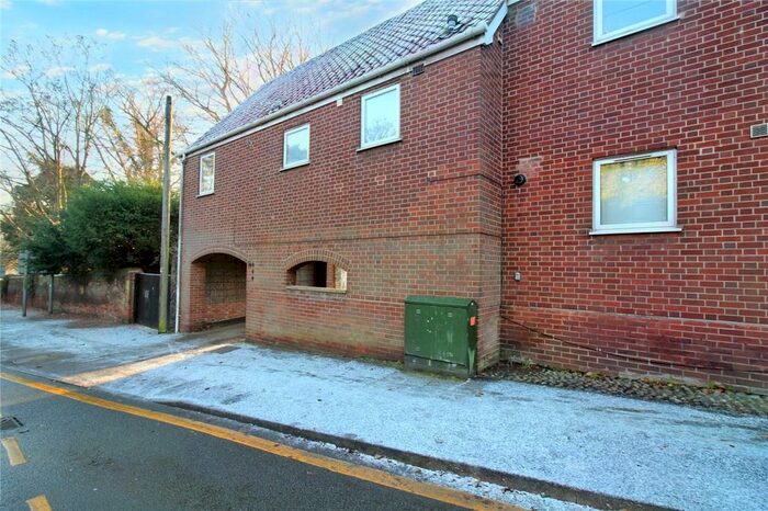 2 Bedroom Apartment To Rent In Bracondale, Norwich, Norfolk, NR1