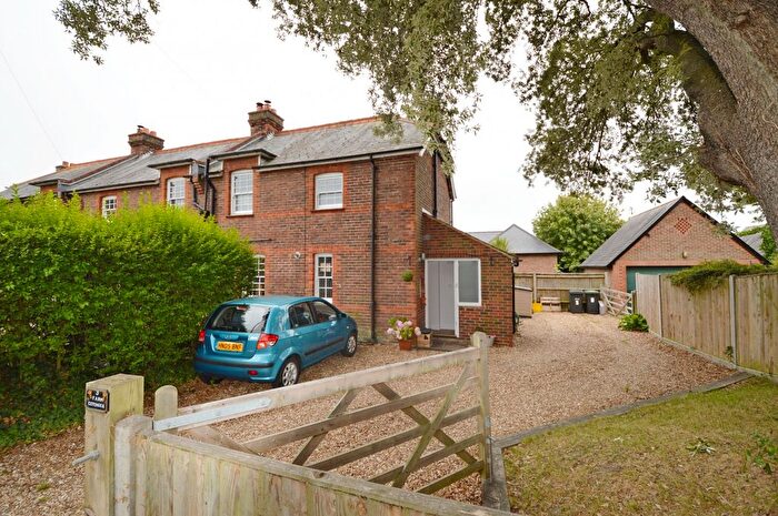 2 Bedroom Semi Detached House To Rent In Farm Cottages, Lower Road, Havant, Hampshire, PO9