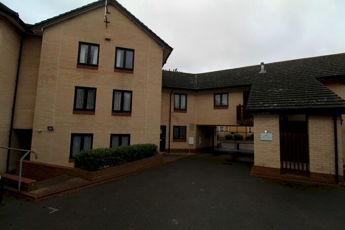 2 Bedroom Flat To Rent In St. Georges Street, Ipswich IP1