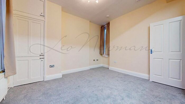 2 Bedroom Flat To Rent In Stafford Place, Westminster, SW1E
