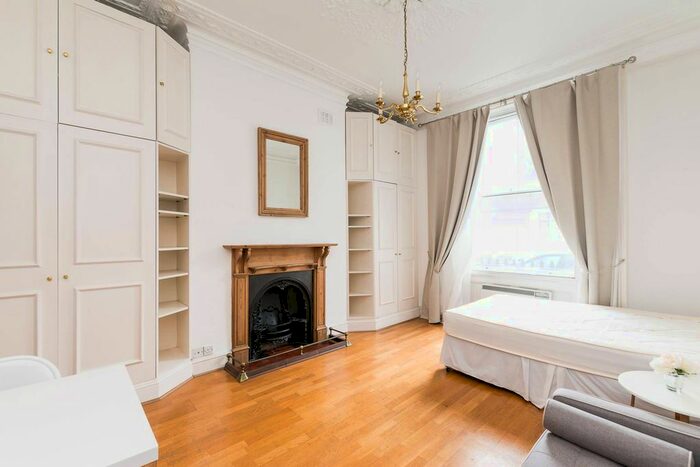 Studio To Rent In Oakley Street, Chelsea, London, SW3