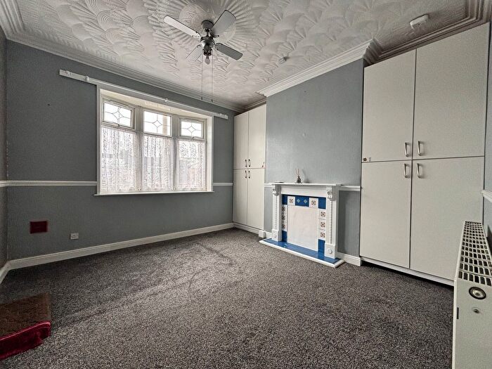 3 Bedroom Terraced House To Rent In Trinity Road North, West Bromwich, B70