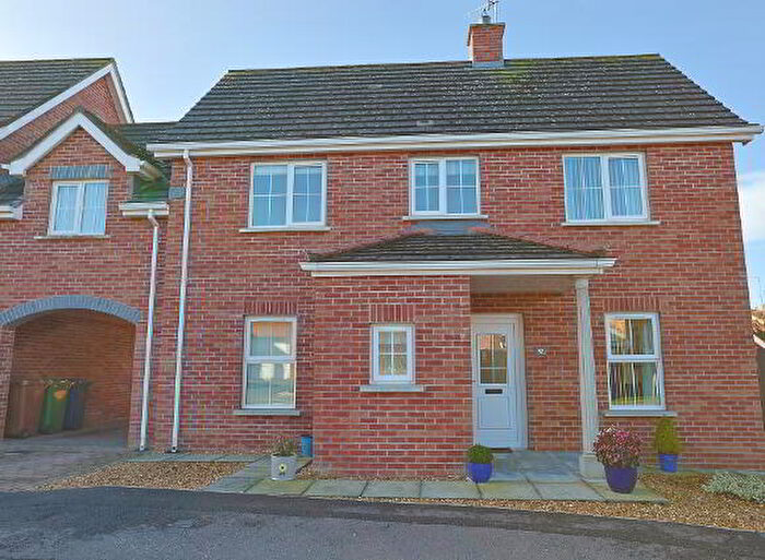 4 Bedroom TownHouse For Sale In Breagh Hill, Craigavon, BT63