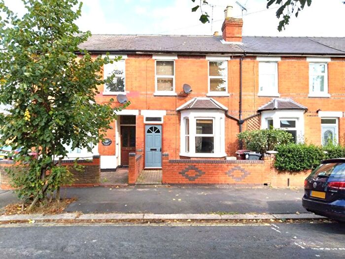 3 Bedroom Terraced House To Rent In Prince Of Wales Avenue, Reading, Berkshire, RG30